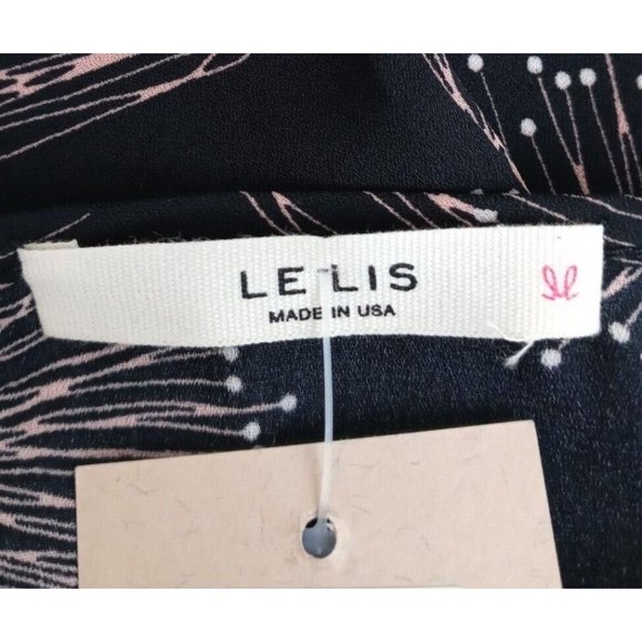 NWT Le Lis Sheer Floral Blouse With Peek-A-Boo Neck Size Medium - Picture 4 of 6